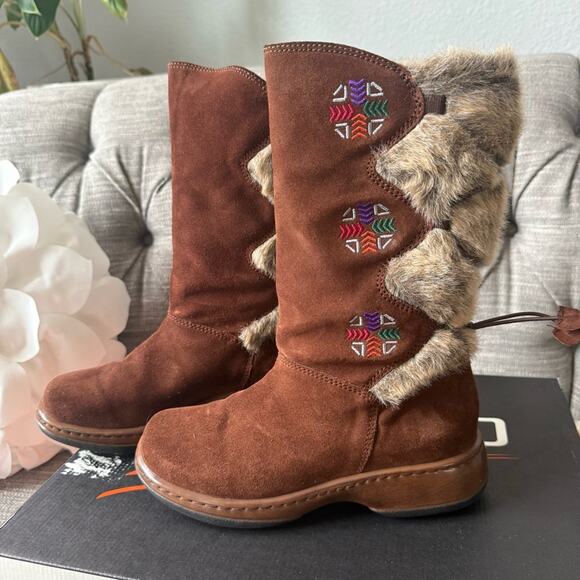 Dansko Brown Suede Faux Fur Trimmed Women's Boots 37 US 7 - Picture 1 of 11